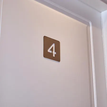 Aura - Lumys Guest house