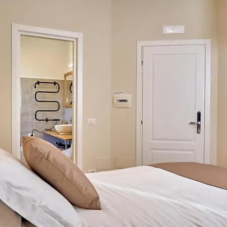 Aura - Lumys Guest house