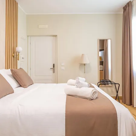 Aura - Lumys Guest house